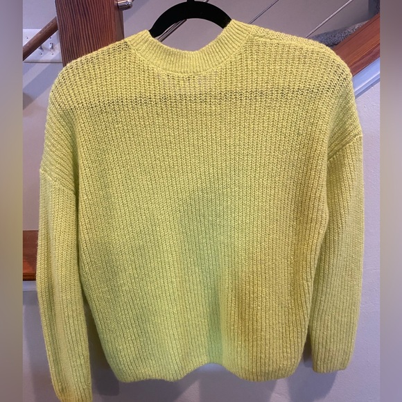Madewell Ribbed Crewneck Sweater, Size M in Citron - Picture 5 of 6